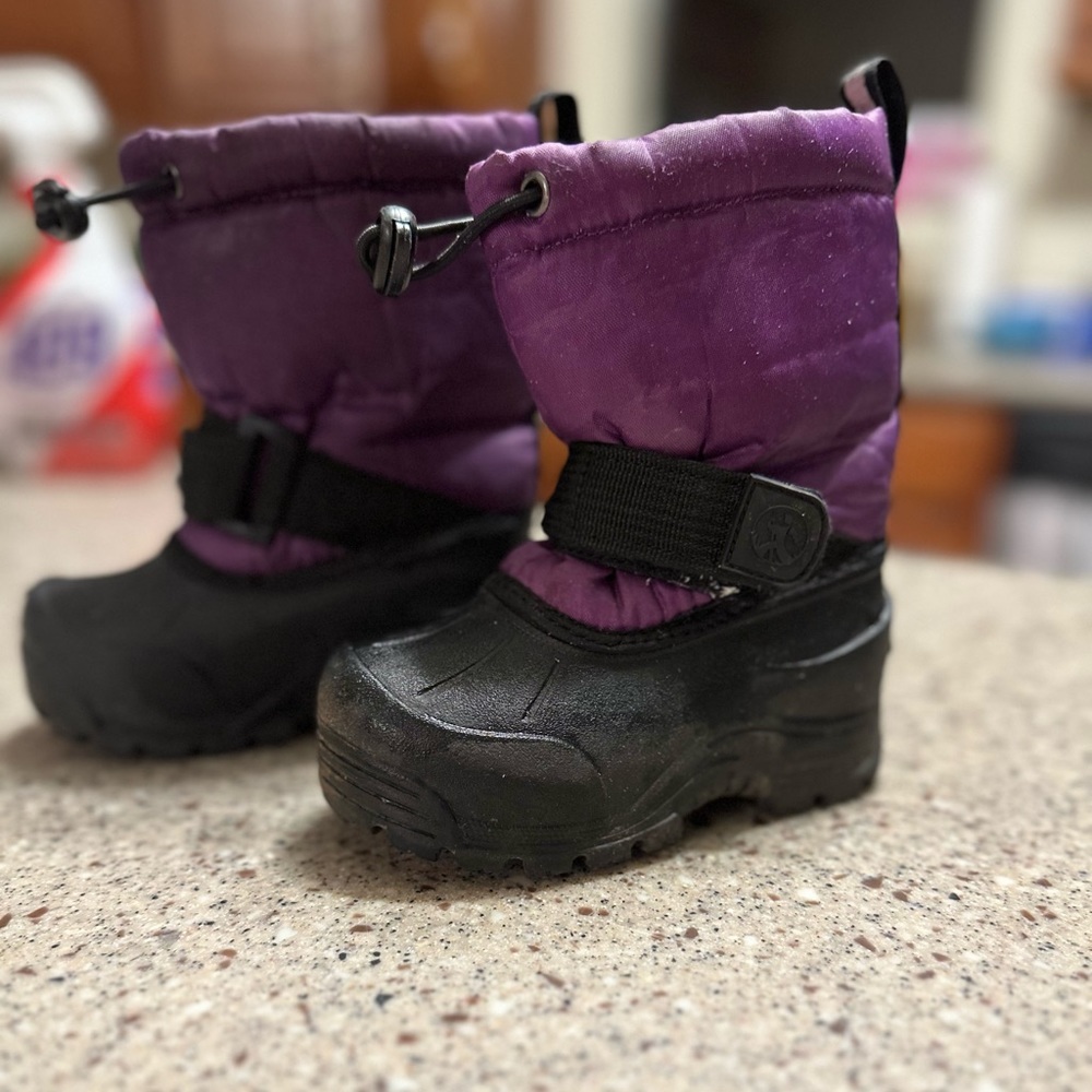 Northside Frosty Insulated Size 5 Snow Boots